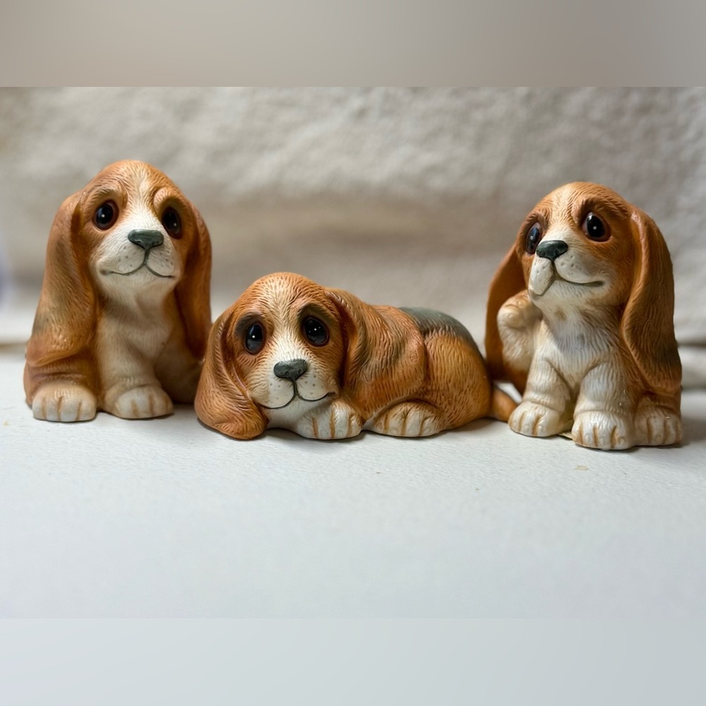 Homco Brown and White Puppy Figurine Set